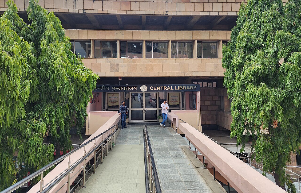 IIT Delhi Central Library entrance